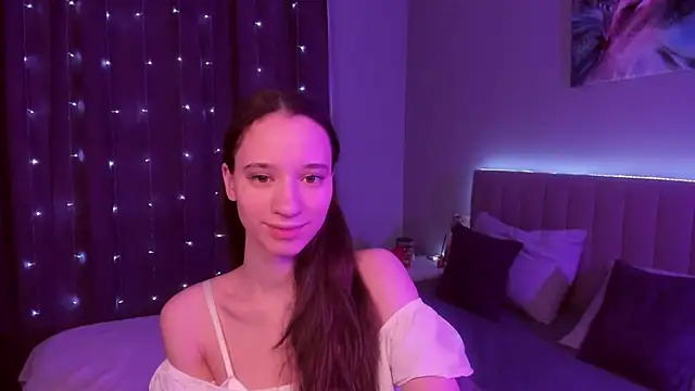 Snapshot of StaceySunny chatting on 01-21-25, 03:48 StaceySunny online show from 01-21-25, 03:48