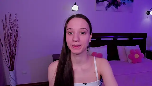 Snapshot of StaceySunny chatting on 03-01-26, 05:15 StaceySunny online show from 03-01-26, 05:15