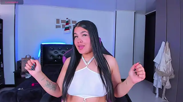 Snapshot of Meghan_As chatting on 12-27-24, 03:48 Meghan As online show from 12-27-24, 03:48