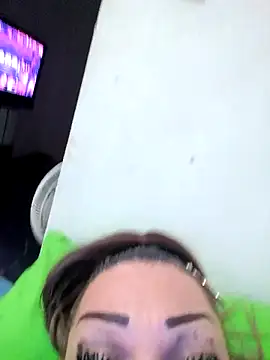 Snapshot of zayury88 chatting on 11-12-25, 11:43 zayury88 online show from 11-12-25, 11:43