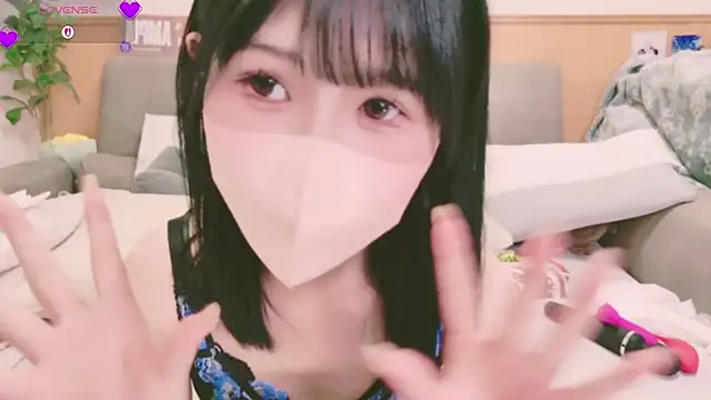 Conatsu online show from 09-24-25, 05:44