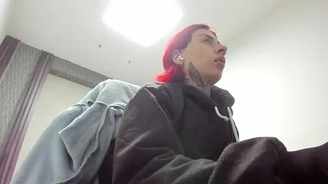 selene red  online show from 04-14-26, 01:22