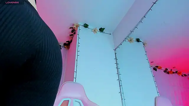 Staicy Nasty online show from 01-17-25, 09:17