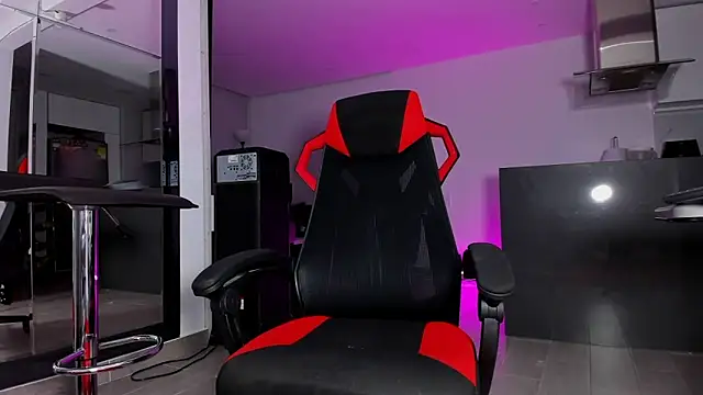 TROYWESLY- online show from 02-19-25, 12:25