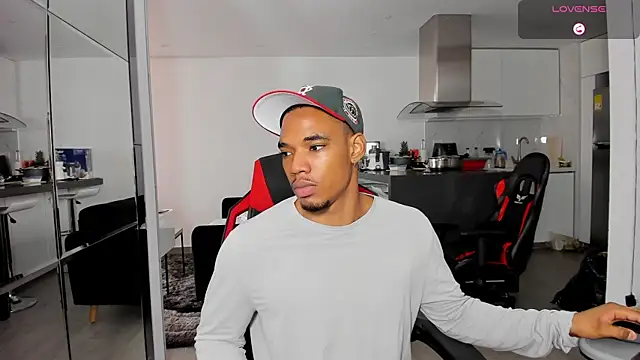 TROYWESLY- online show from 11-06-25, 12:39