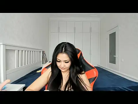 Missykitty01 online show from 12-02-25, 06:41