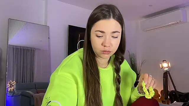 Snapshot of Mika_Miller chatting on 02-03-26, 08:14 Mika Miller online show from 02-03-26, 08:14