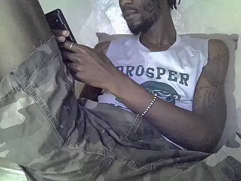 Delicious-D online show from 03-06-25, 07:57