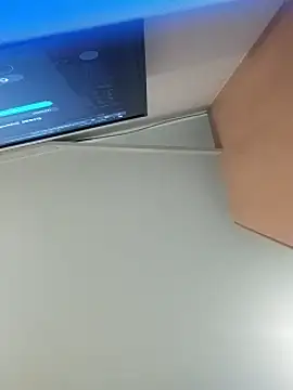 skrigul12 online show from 02-02-25, 08:19