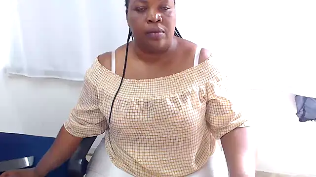 Snapshot of xlover35 chatting on 12-17-24, 06:56 xlover35 online show from 12-17-24, 06:56