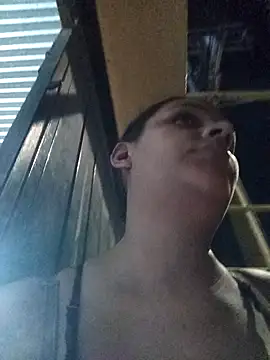 Snapshot of Andreita_95 chatting on 11-05-25, 11:16 Andreita 95 online show from 11-05-25, 11:16