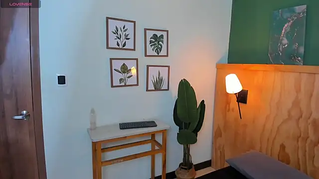 Snapshot of jacob-coper chatting on 09-15-25, 03:06 jacob-coper online show from 09-15-25, 03:06