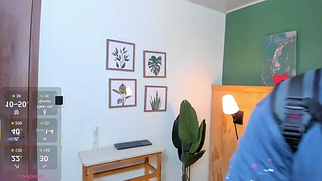 Snapshot of jacob-coper chatting on 10-20-25, 03:07 jacob-coper online show from 10-20-25, 03:07