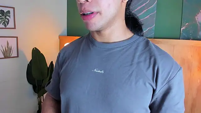 Snapshot of jacob-coper chatting on 10-21-25, 03:18 jacob-coper online show from 10-21-25, 03:18