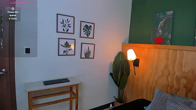 Snapshot of jacob-coper chatting on 10-28-25, 03:10 jacob-coper online show from 10-28-25, 03:10