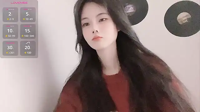 Qedgjwyz1 online show from 02-01-25, 02:37