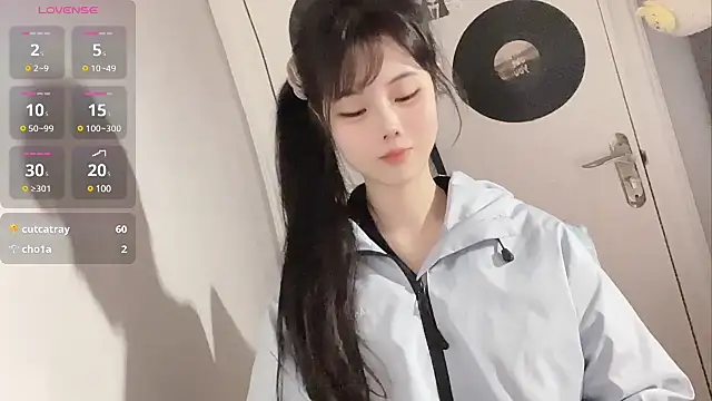 Qedgjwyz1 online show from 02-25-25, 03:42