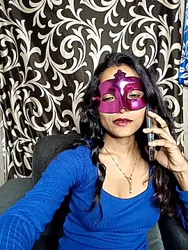 Snapshot of REVA_DARLING chatting on 04-30-26, 07:14 REVA DARLING online show from 04-30-26, 07:14