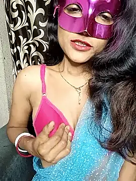 Snapshot of REVA_DARLING chatting on 05-17-26, 02:09 REVA DARLING online show from 05-17-26, 02:09