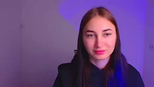 Jennifer Blum online show from 12-25-24, 06:20