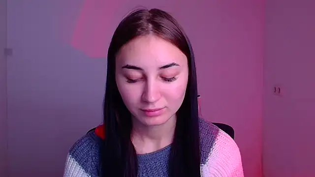 Jennifer Blum online show from 12-30-24, 06:20