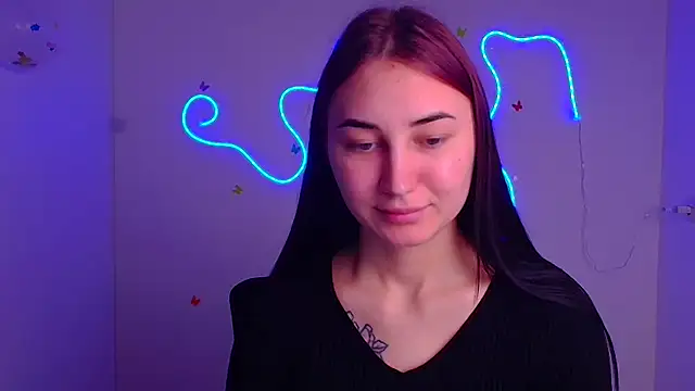 Jennifer Blum online show from 03-11-25, 06:21