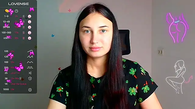 Jennifer Blum online show from 09-20-25, 05:08