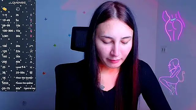 Jennifer Blum online show from 10-03-25, 05:10