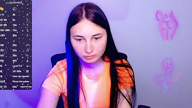 Jennifer Blum online show from 10-04-25, 05:38