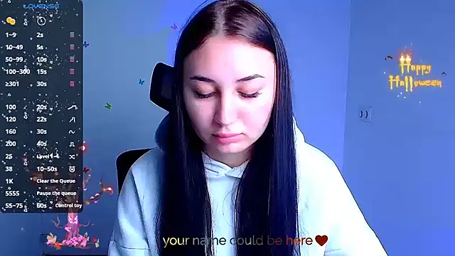 Jennifer Blum online show from 10-25-25, 05:15