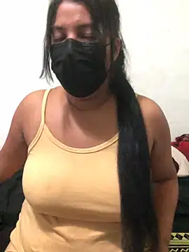 NOORA-GIRL online show from 12-28-24, 12:26