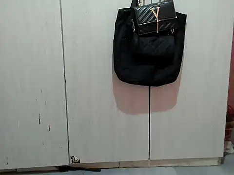 Destiny Desire online show from 09-28-25, 09:36