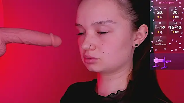 bitchpeace  online show from 04-16-26, 03:46