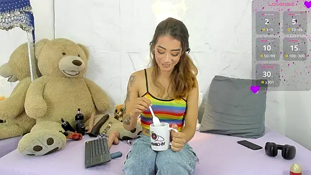 zorravioletta1 online show from 02-05-25, 12:38