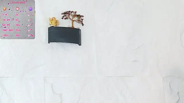 zorravioletta1 online show from 10-05-25, 12:14