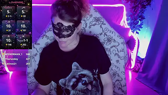 Sexy-Housewife online show from 03-20-25, 01:26