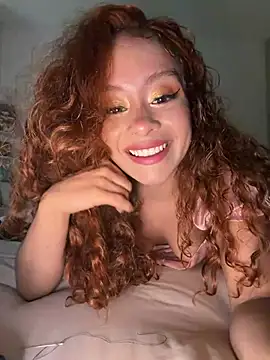 Snapshot of Marie_Rose chatting on 05-28-26, 08:28 Marie Rose online show from 05-28-26, 08:28