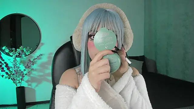 Snapshot of LilithMadness chatting on 09-27-25, 03:44 LilithMadness online show from 09-27-25, 03:44