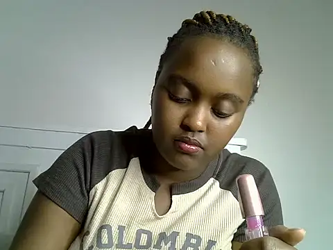 Snapshot of _nightnurse chatting on 02-13-25, 08:03  nightnurse online show from 02-13-25, 08:03