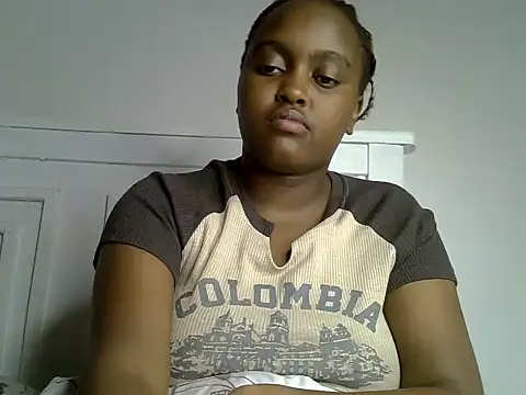 Snapshot of _nightnurse chatting on 02-13-25, 11:04  nightnurse online show from 02-13-25, 11:04