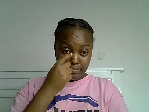 Snapshot of _nightnurse chatting on 02-25-25, 09:46  nightnurse online show from 02-25-25, 09:46