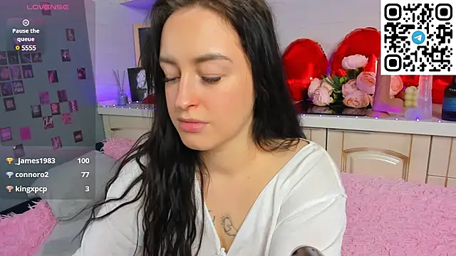 Kruela Eva online show from 02-12-25, 02:45