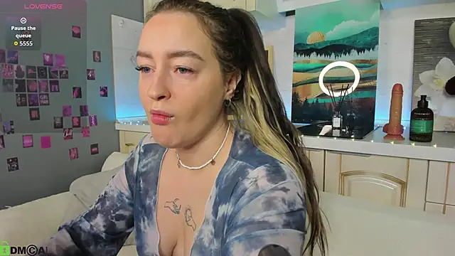 Kruela Eva online show from 11-28-25, 11:29