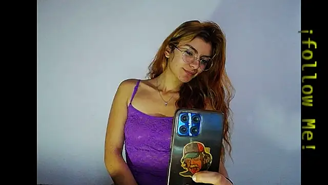 Snapshot of Nefera_16 chatting on 03-06-25, 07:32 Nefera 16 online show from 03-06-25, 07:32