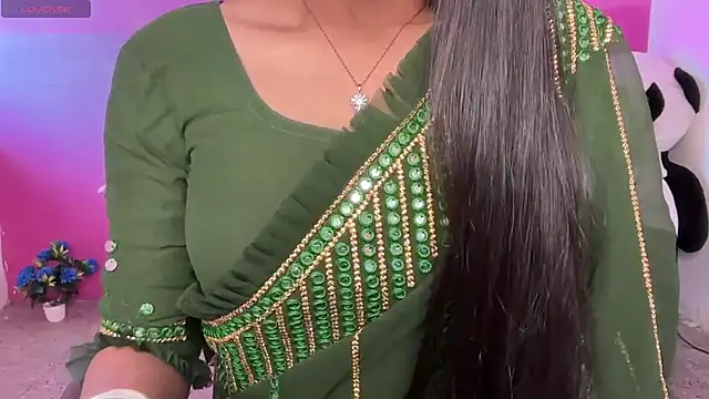 Snapshot of ridhima_ranii chatting on 02-14-25, 09:13 ridhima ranii online show from 02-14-25, 09:13