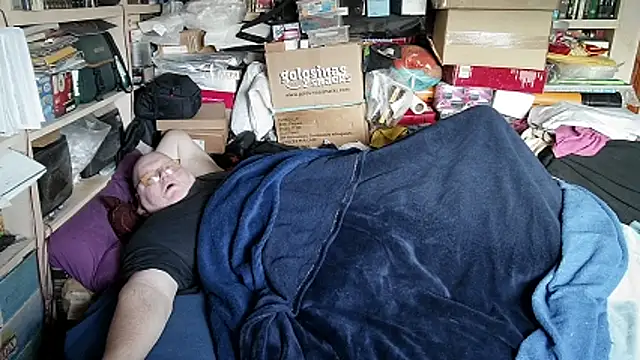 hadeszeuss2 online show from 02-01-26, 03:10