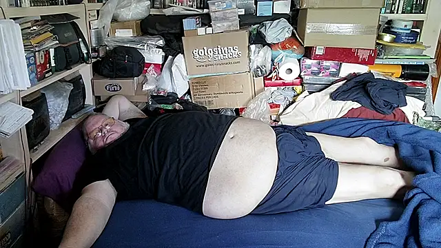 hadeszeuss2 online show from 04-08-26, 01:44