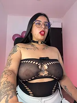 Devilsweet17 online show from 11-11-25, 08:31