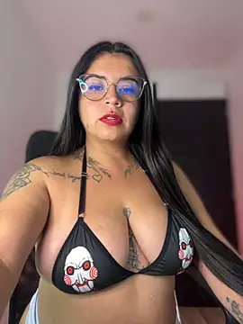 Devilsweet17 online show from 11-27-25, 12:46