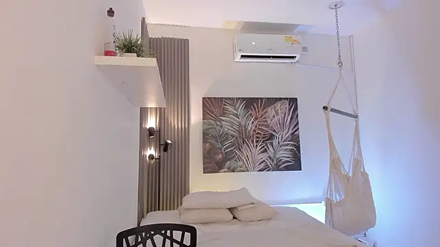 emma alice  online show from 02-05-26, 11:04